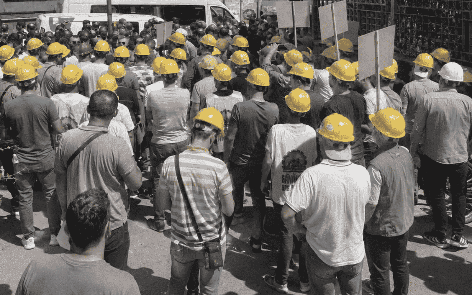 Heyulanın Direnişi
“Manifesto, Sınıf Mücadelesi ve Özgürlük Üzerine Bir Deneme”